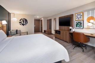 Holiday Inn Ontario Airport - California by IHG - 4