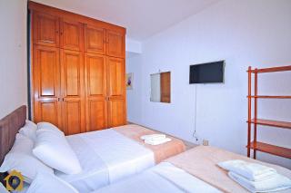 Studio na quadra da praia, estação de metro 5min andando, mercados e comércios próximos - 5