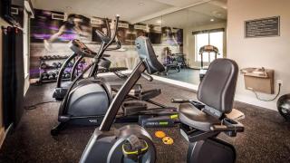 Best Western Plus Bay City Inn & Suites - 6