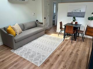 Garden Suite with Pool and Sauna - Brampton - 7