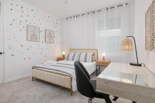 Modern Disney Retreat, 5BR Magic Home - 9