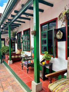 Hotel Las Tres Viejas - 7