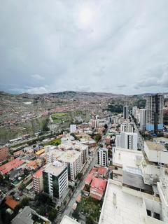 Departamento con la mejor vista en Obrajes - La Paz - 6