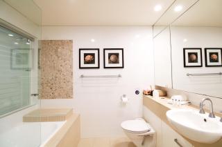 Beachfront escape in Coolangatta - Gold Coast - 2