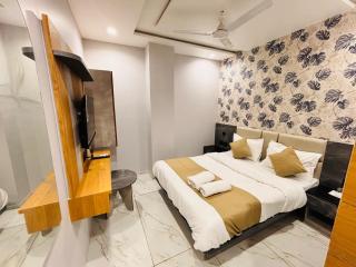 Hotel Sparsh Inn - 9