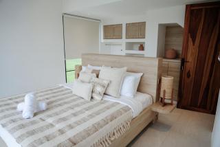 Havens Duplex - 2 Villas Combo 6BR Up to 12px Close to Finns And Beach With Easy Walk To Berawa Street - Canggu - 3