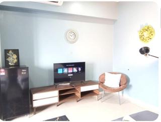 F1-13-21 Blue LagoonTamarind2Queed BedWIFINETFLIXFreeParking - 8