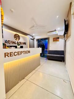 Hotel Royal Square - Ahmedabad - 9