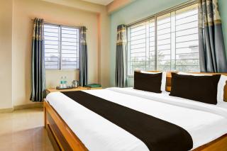 Super Collection O SF Road Siliguri Formerly Jyoti Hotel - Siliguri - 8