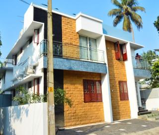 Antonio's Castle Service Apartment - 4