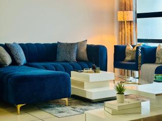 StayEase 3BR apartment with Pool Spa & Gym - 9