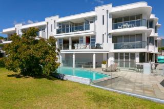 Waimahana Apartments - 2