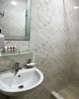 FORTUNA HOSTEL - 8