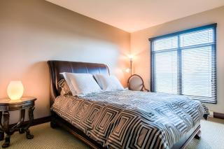 Luxurious Altitude Ski-in/Ski-out - Mont-Tremblant - 2