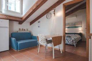 PONTEROSSO TorreBianca Elegant Suite-Fibra WiFi - Trieste - 1