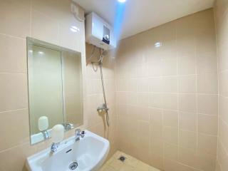 Cozy 1BR Apartment at Parahyangan Residence Bandung By Travelio - Bandung - 6