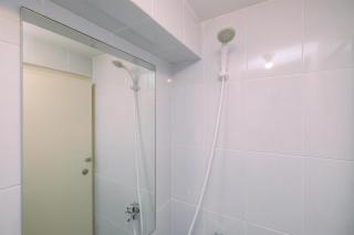 Compact and Nice Studio Tokyo Riverside PIK 2 Apartment By Travelio - Rawalembang - 7