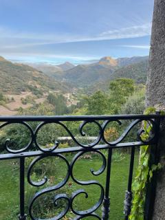 The Manor House - Barreda - 2