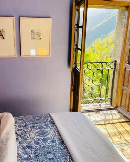 The Manor House - Barreda - 8
