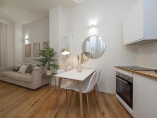 Central & Modern Porta Vittoria-Duomo apartments by Rentopolis - Milaan - 6