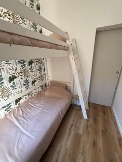 Appartement centre ville avec extérieur - Charleville-Mézières - 2
