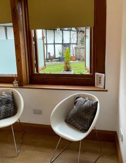 Little Monks Suite - 4