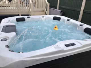 Hot Tub Accommodation North Wales Lodge - Rhyl - 0
