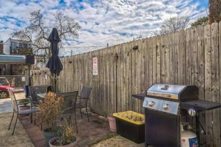 Peaceful 3 BR with Parking, Family Friendly near MedStar - 7