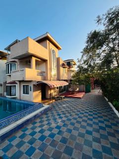 Royal Villa 3 - Lonavala 3BHK Bungalow with Swimming Pool - Lonavala - 8