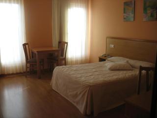 Hotel Reyes De León - 9