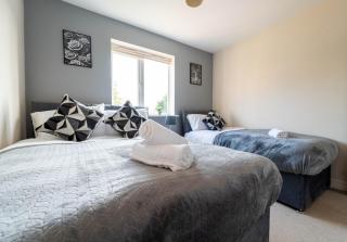 Sleeps 8 - Contractors - Family - Relocators - 4
