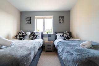 Sleeps 8 - Contractors - Family - Relocators - 3