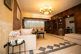Art-Deco inspired 2BDR apt 10min from CAI airport - Il Cairo - 0