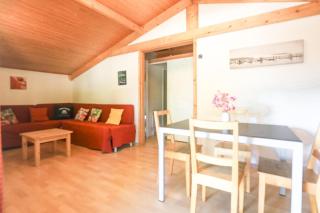 Chalet bois tout équipé 35 m2 2 chambres terrasse couverte place parking piscine collective 4 personnes - Arès - 3