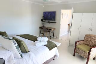 Weaver Lane Country Escape - The Bandit Porcupine - Gqeberha - 3