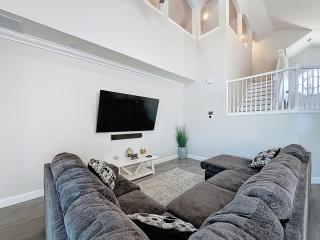 Amazing 6 Bed Disney Dream Getaway in Windsor Palm villa - 9