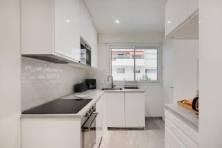 Newly renovated charming downtown apartment - Antibes - 7