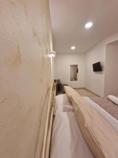 House in the castle VIA GRAMIGNANI N 35 CATANIA - 4