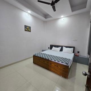 Leela home stay -Jabalpur - Luxury 2BHK apartment-N2 - Jabalpur - 5