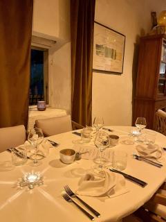 Mas des Pelissiers Gîte, suite, table - Sabran - 6