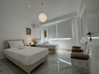 Modern Seaside Retreat Near Nissi Beach - Ayia Napa - 4