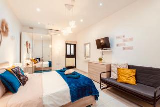 LA 88 Boutique - St. Paul's Bay - 3