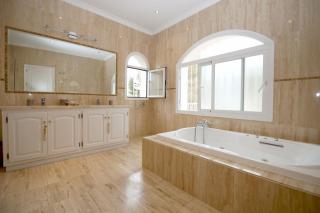 Estepona East Luxury Family Villa ROSA - 2