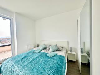 BudaBright 192 #FreeParking - Budapest - 8