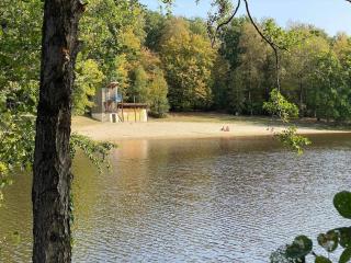 Gîte entièrement rénové - vue plaine de jeux - 4