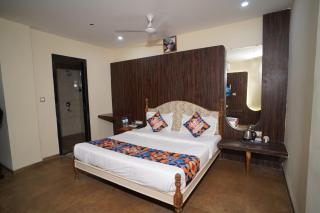 Deotel Inn Pithampur by JMC - Akolia - 4