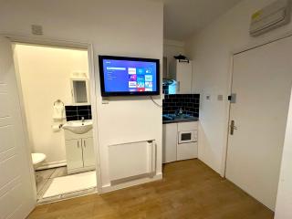 Bright Studio Flat in City Centre - Londra - 9