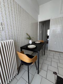 Lovely Studio Apartment - 5