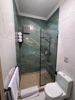 The 5 Inn - Pyramids - 1