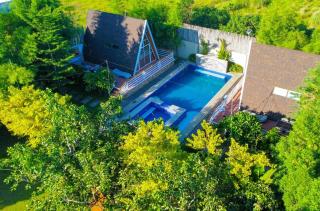 Di Bella Cabin Private Resort - Pampang - 0